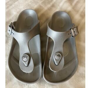 Birkenstock | Kids 31 Gizeh Silver Gray Rubber Thong Sandals T Strap
